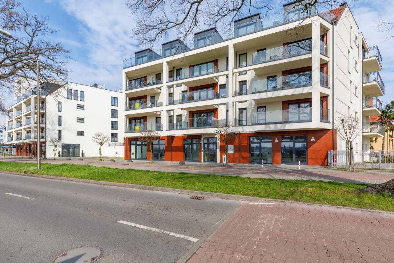 Sea Resort Nowa Flotylla Swinoujscie By Noclegi Renters Exteriör bild